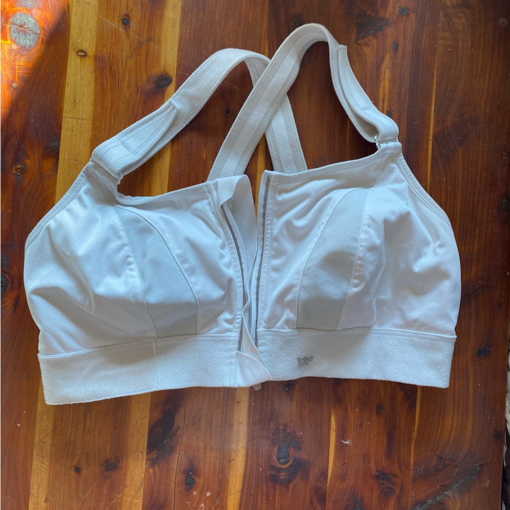 Shefit ultimate sports bra 2luxe